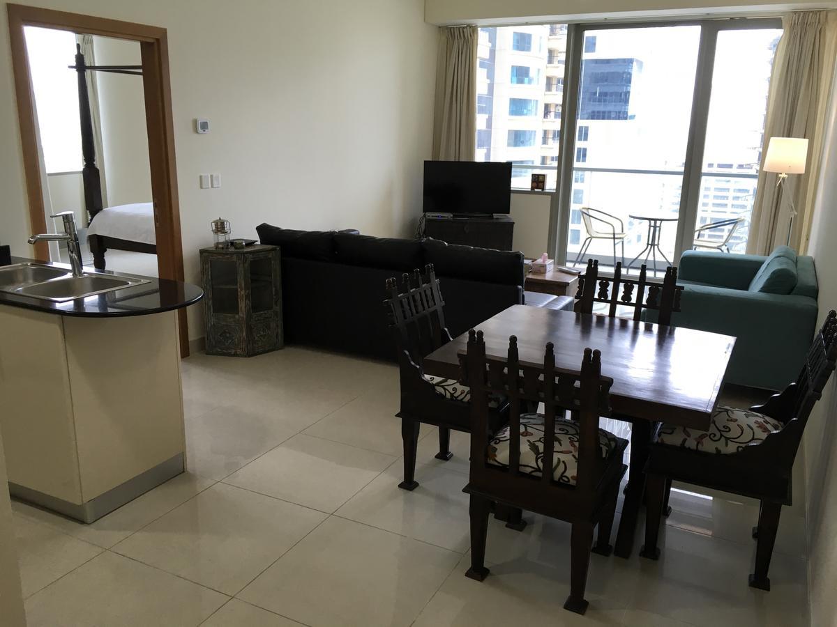 Espace Holiday Homes - Ocean Heights 14 Dubai Exterior photo